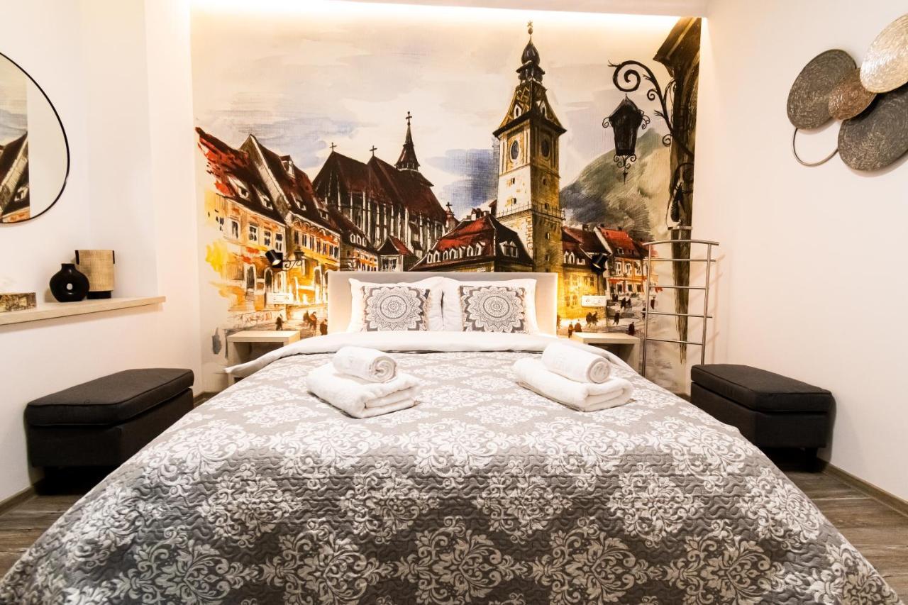 Okbrasov - Apartment & Studio In The Heart Of Old Town, Moments Away From The Black Church Exteriör bild